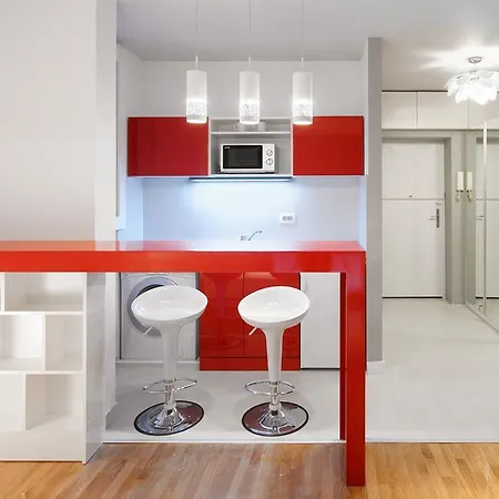 Downtown - Cherry * Belgrade